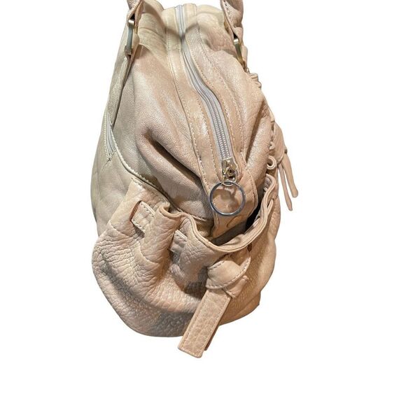 Adrienne Vittadini shoulder purse gold lame - Picture 3 of 3